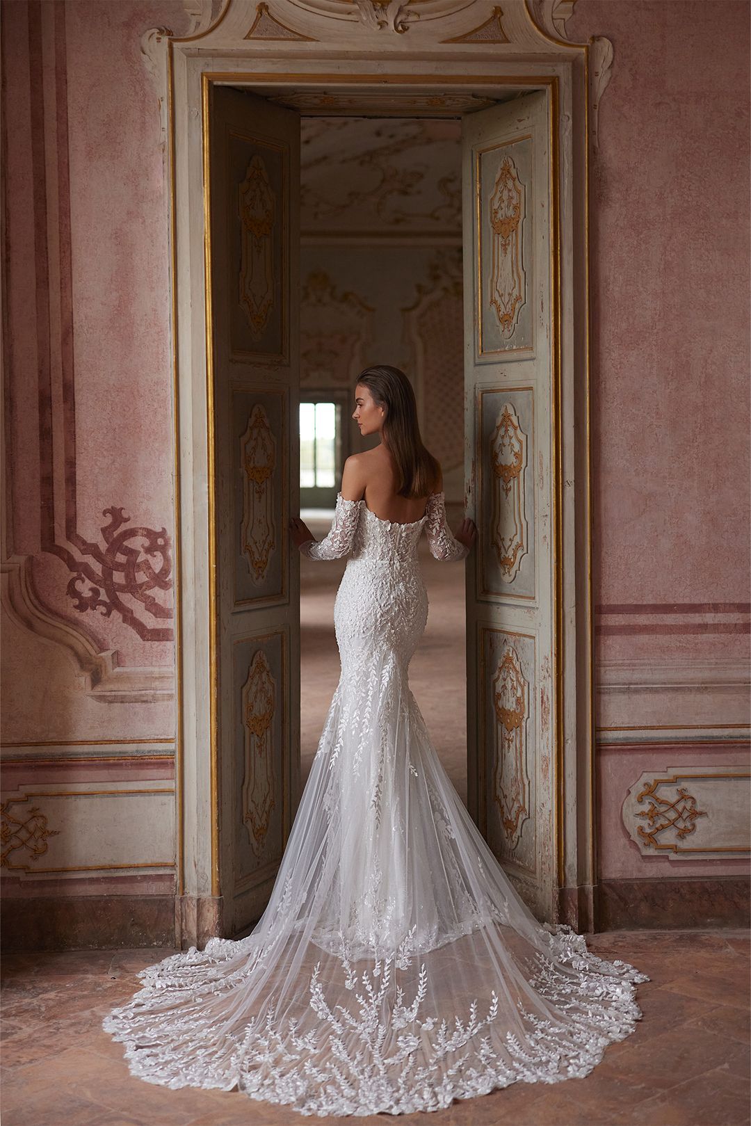 Alessandra image 4