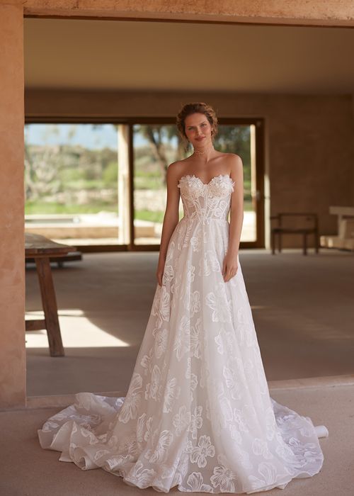Marianna image 7